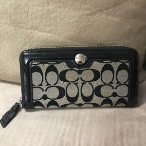 Black & Grey Coach wallet