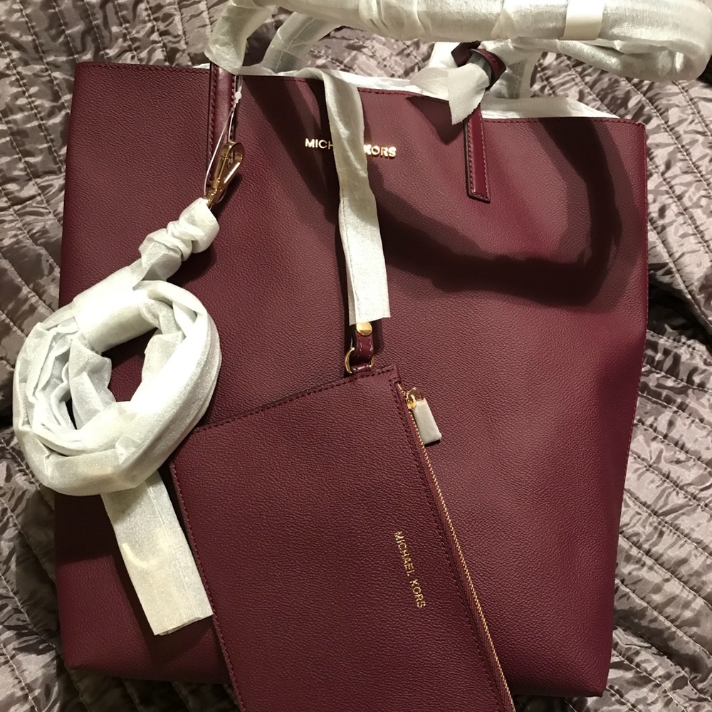 Michael Kors Hayley LG NS Tote