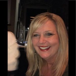 Meet your Posher, Cindy