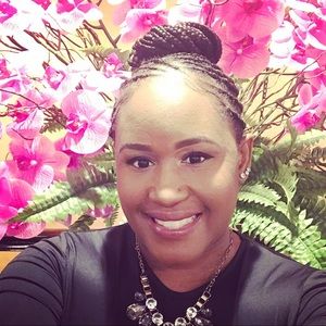 Meet your Posher, Tanae