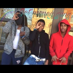 Meet your Posher, Gregory