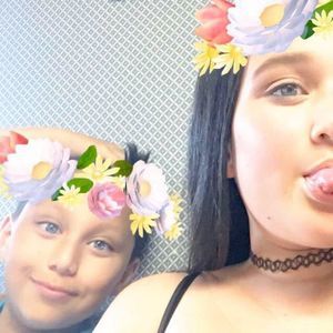 Meet your Posher, Daniela