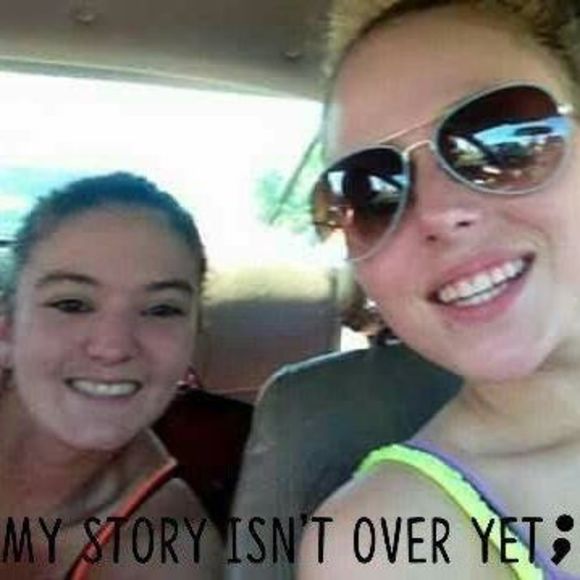 Meet your Posher, Heather - Picture 1 of 1