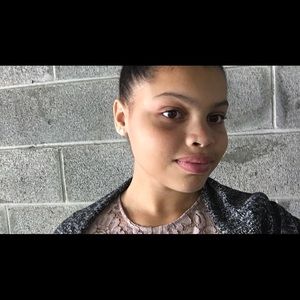 Meet your Posher, Anabelle