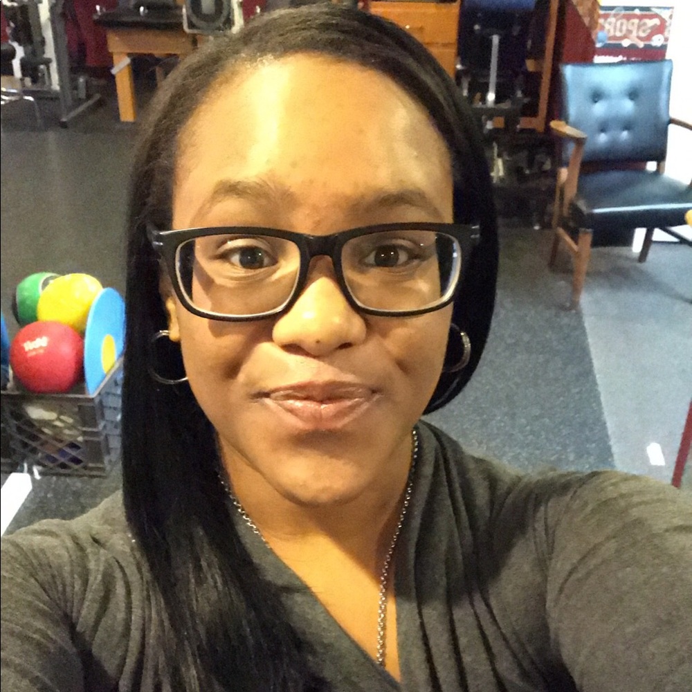Meet your Posher, Vanessa