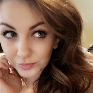Meet your Posher, Bailee