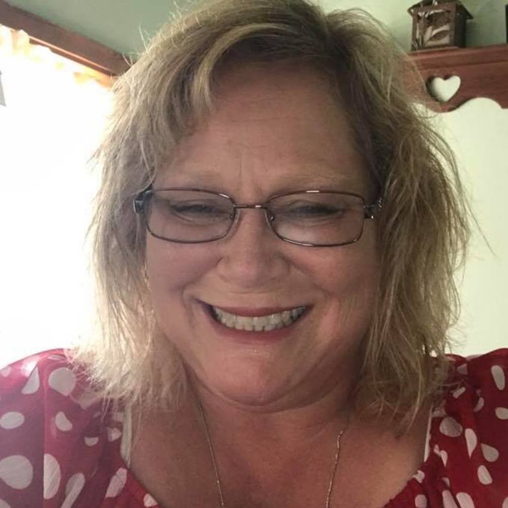 Meet your Posher, Carol
