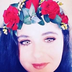 Meet your Posher, Veronica