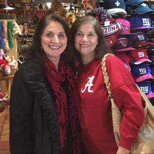 Meet your Posher, Debbie