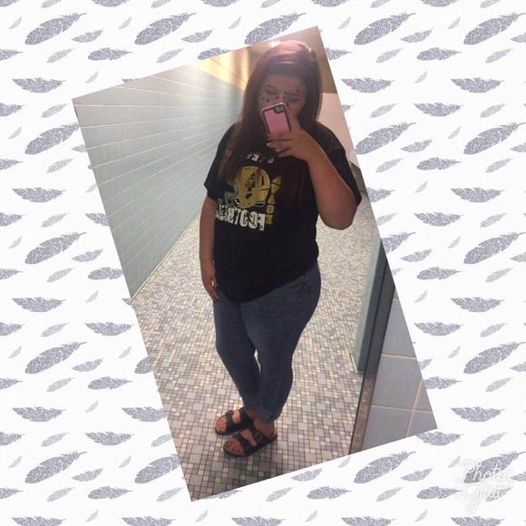 Meet your Posher, Kaitlynn - Picture 1 of 1