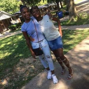 Meet your Posher, Kisha