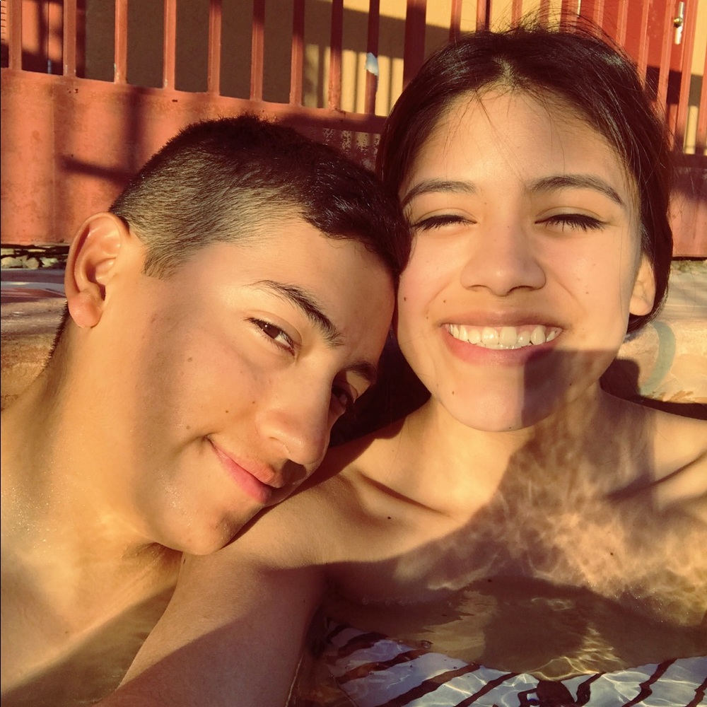 Meet your Posher, Ale