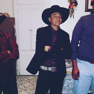 Meet your Posher, Tony