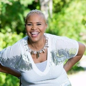 Meet your Posher, Nadine