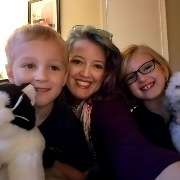 Meet your Posher, Claire - Picture 1 of 1