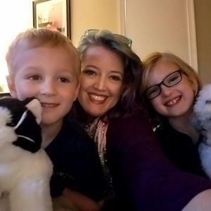 Meet your Posher, Claire