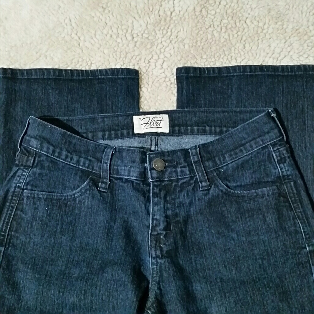 Old Navy Flirt Dark Rinse Boot Cut Jeans Size 2R