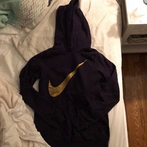 Purple Nike sweat shirt