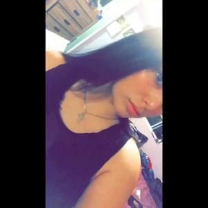 Meet your Posher, Evelyn