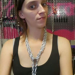 Meet your Posher, Sandra