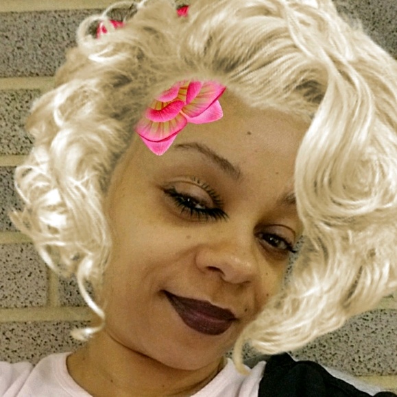 Meet your Posher, Dimarie - Picture 1 of 1