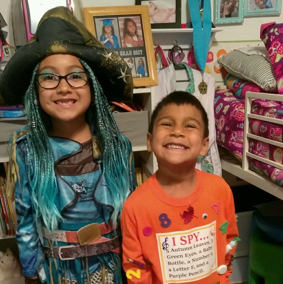 Meet your Posher, Linda - Picture 1 of 1