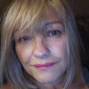 Meet your Posher, Staci