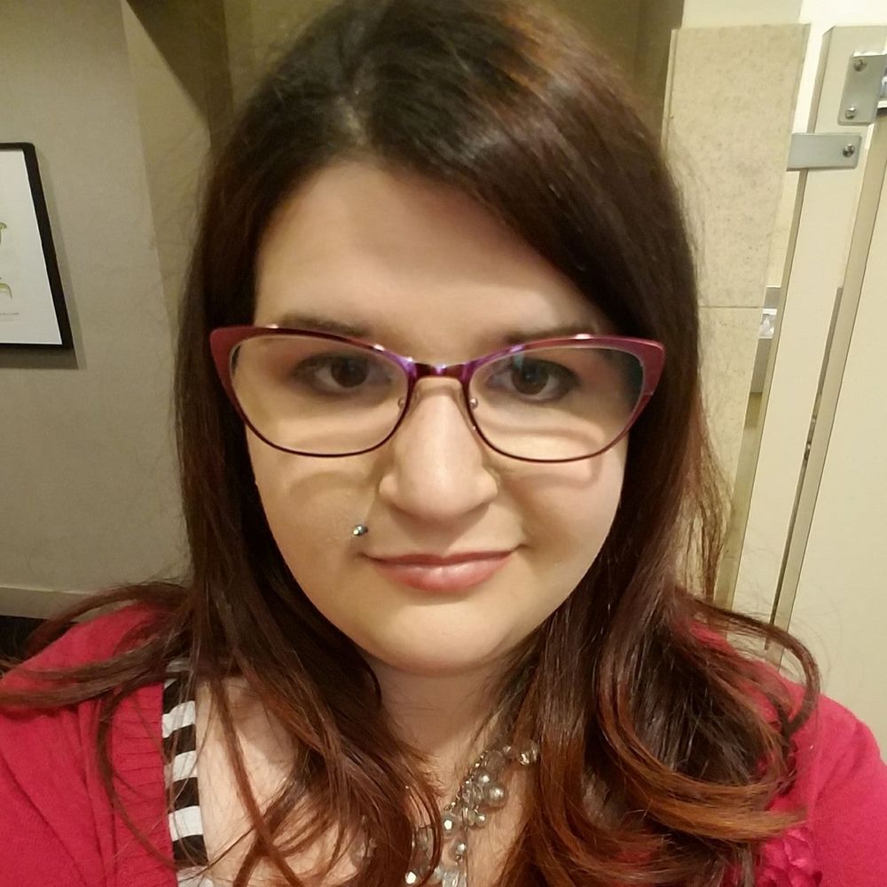 Meet your Posher, Liz