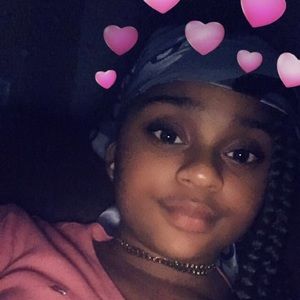 Meet your Posher, Nichole