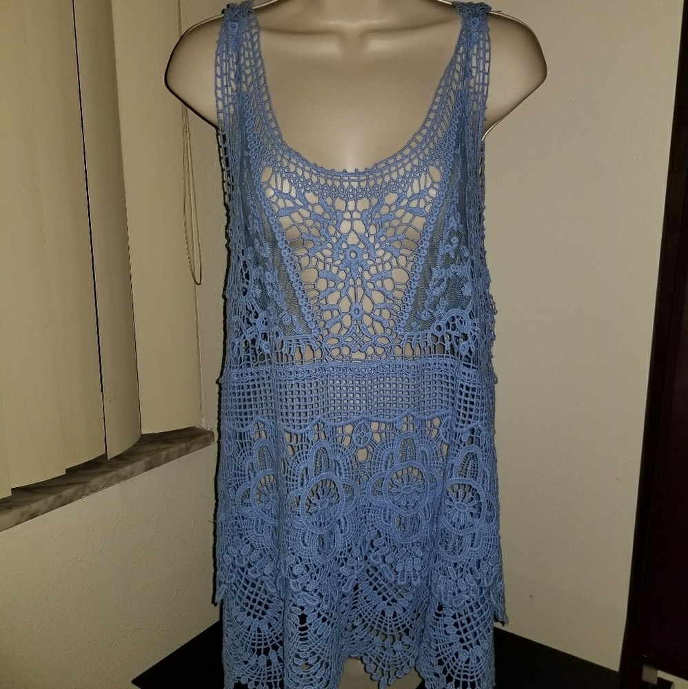 Light blue crochete top