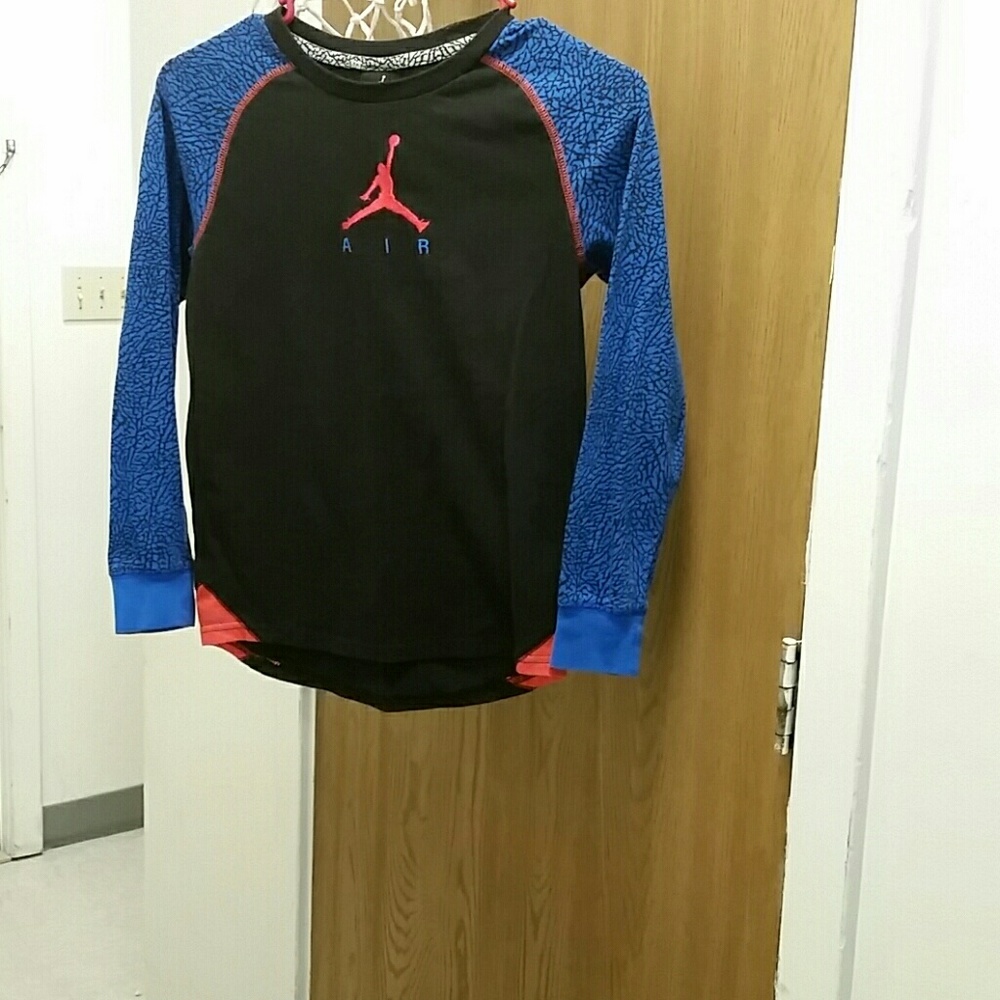 Jordan Air shirt