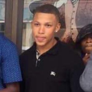 Meet your Posher, Lionel