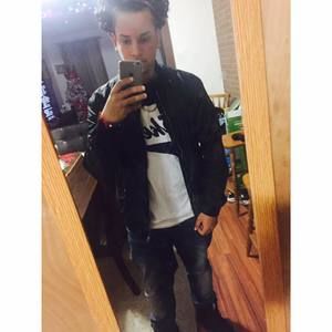 Meet your Posher, Jean carlos