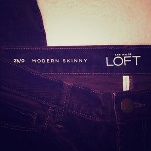 Dark purple/Maroon LOFT cords ✨