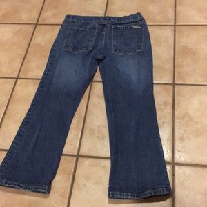 4/$50 Max Studio Capri Jeans  8x23 * pics