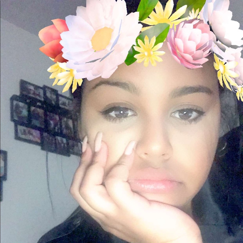 Meet your Posher, Shayra