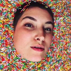 Meet your Posher, Shay