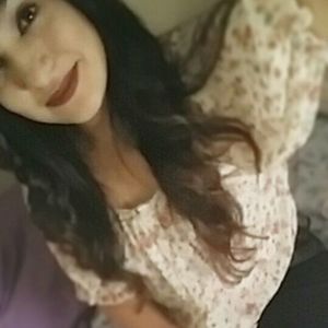 Meet your Posher, Valerie