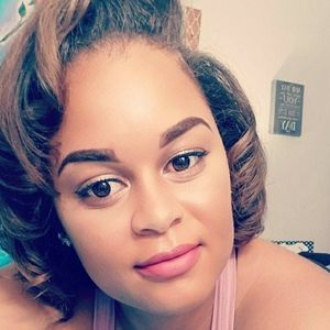 Meet your Posher, Rhonda