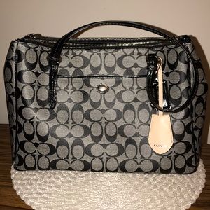 Coach Peyton Signature Jordan Shoulder Bag