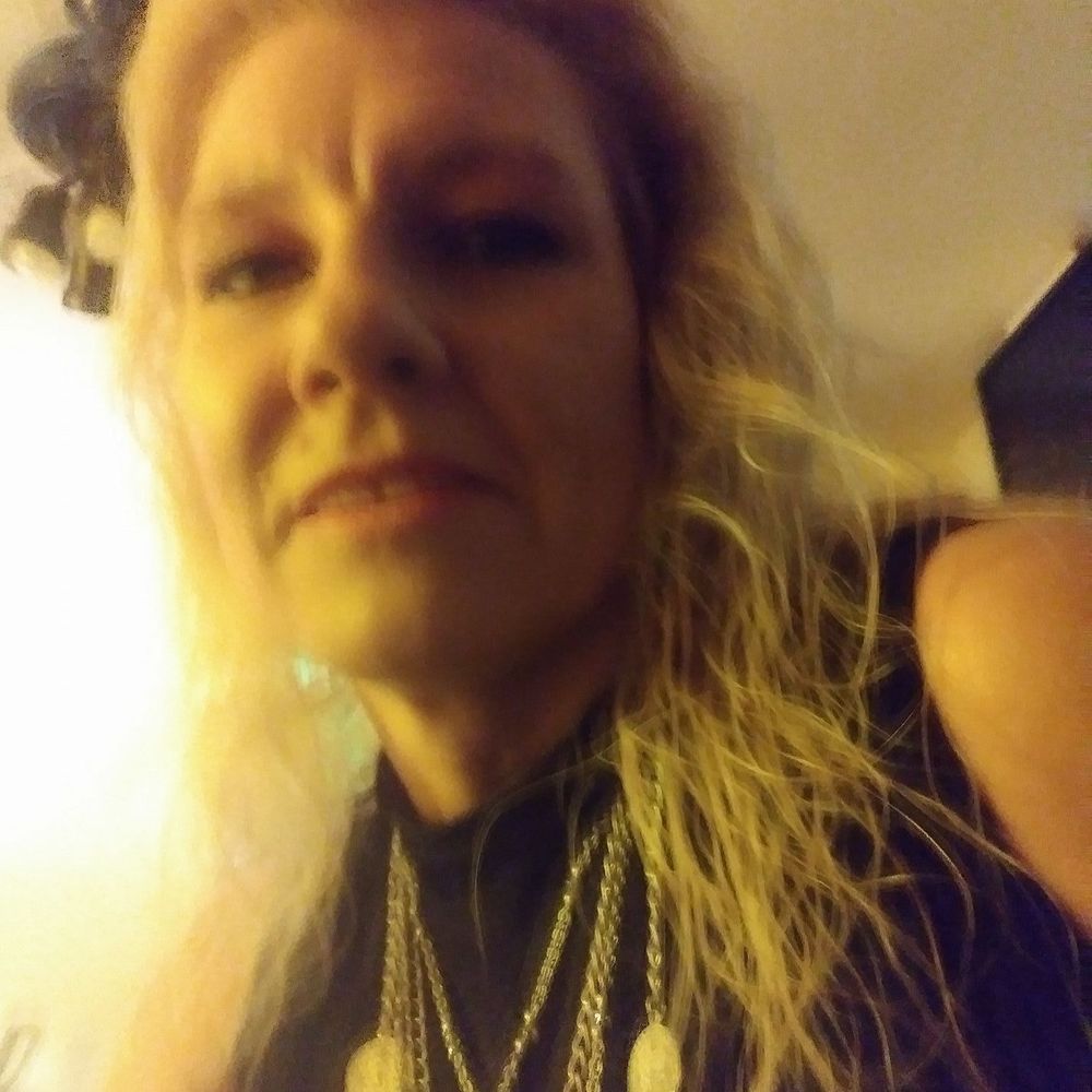 Meet your Posher, Bekki