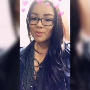 Meet your Posher, Magdalena