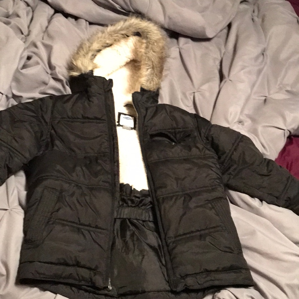 Girls furry winter coat - old navy FREE IN BUNDLE