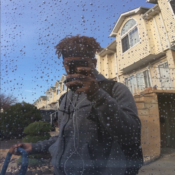 Elfrid Jade™ - Picture 2 of 2