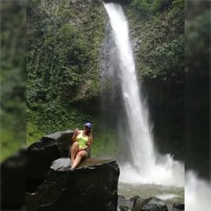 Meet your Posher, Vanessa