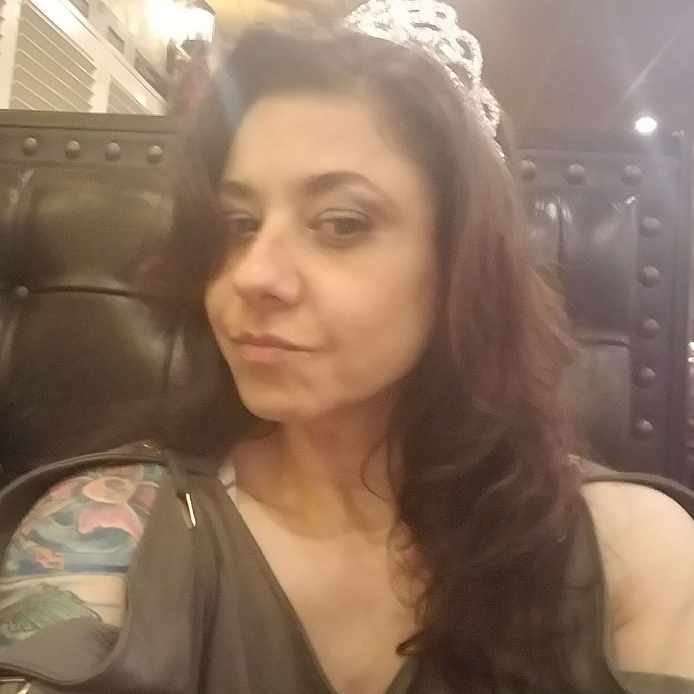 Meet your Posher, Danielle