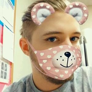 Meet your Posher, Alexious