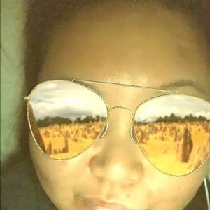 Meet your Posher, Bridget