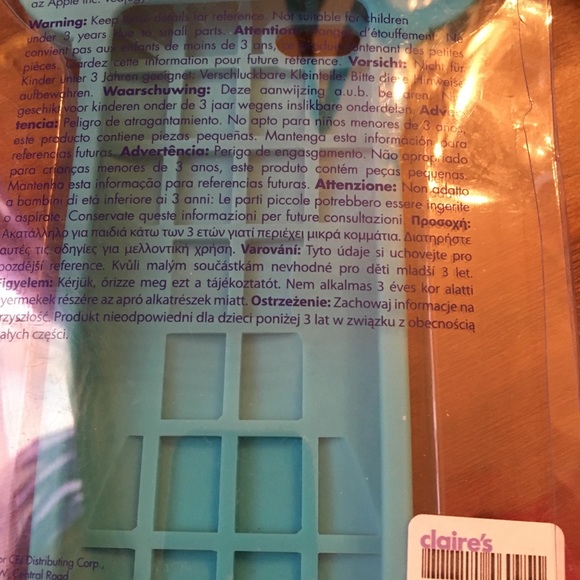 ‼️SOLD‼️iPhone cases 5/5S 🌺 2 bundle(duplicates) - Picture 4 of 5