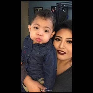 Meet your Posher, Alejandra